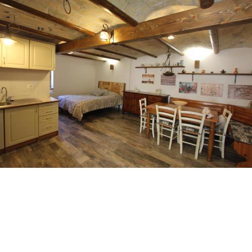 Monolocale rustico