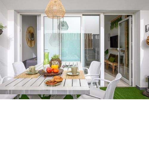 Monstera Vivienda Vacacional de Lujo a 500m de Playa Dorada WIFI RÁPIDO