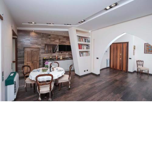 Monteverde Family Apartment with free garage
