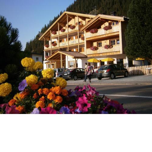 Monti Pallidi B&B Apartments