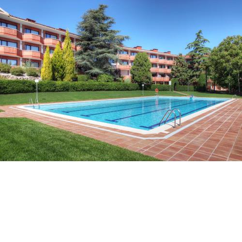 Montserrat Hotel & Training Center
