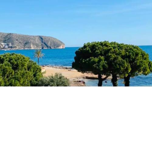 MORAIRA VACATION APARTMENT WITH THE VIEW OF SEA