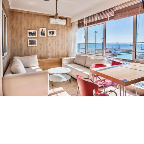#Morrison Apt by halu! Apartments