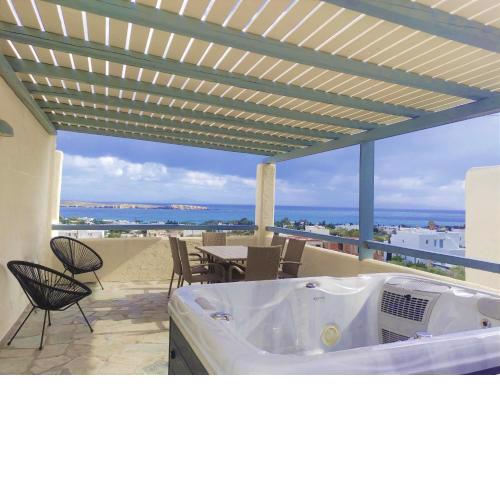 Mosaic Suites