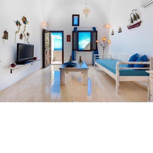 Moschatos Beach House