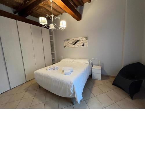 Mossotti Street Apartment