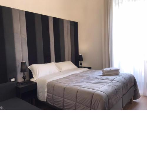 Motta Palace Apartments & Rooms