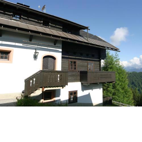 Mountain view Apartment in Nassfeld near Ski Resort