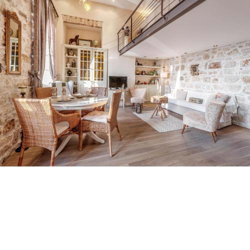 Mouragia Loft - Waterfront Old Corfu Town