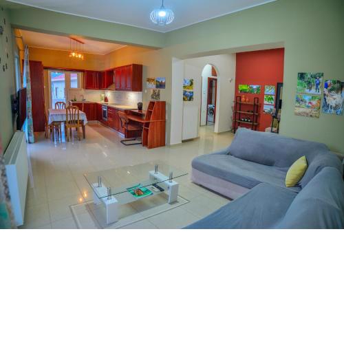 Mpoulakis Apartment 98