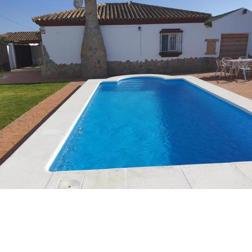MUCHO ARTE muy cerca del mar con piscina privada