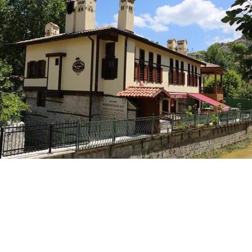 MÜDERRİSLER EVİ KONAK VE BUTİK OTEL