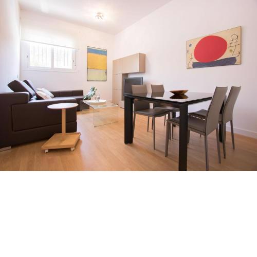 Murallas de Sevilla Apartamento con garaje 4 pax