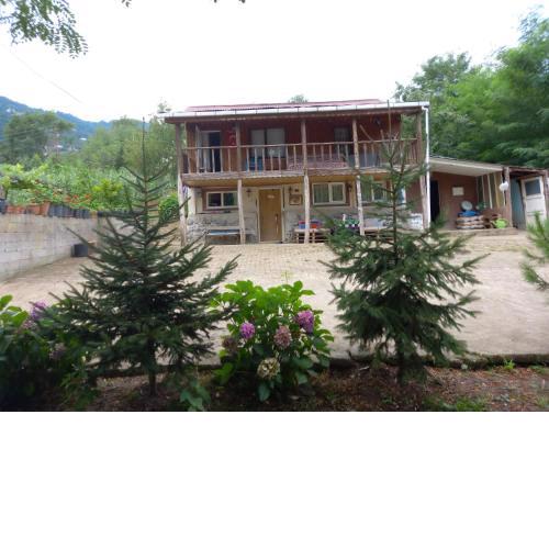 Müstakil bağ evi Trabzon derecik sera gölün den 7 km uzakta