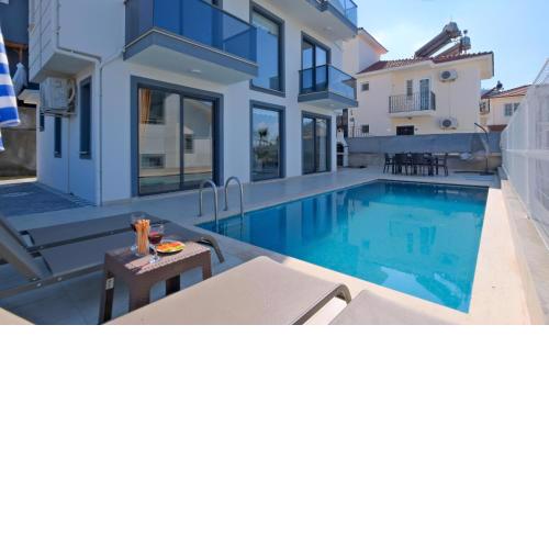 Muzi villa 2