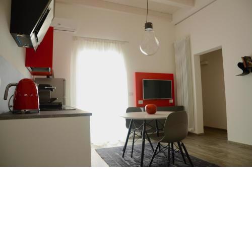 My Home in Bologna - La Rossa