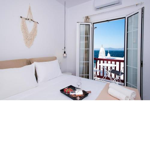 Myconian Little Venice Elite Suites