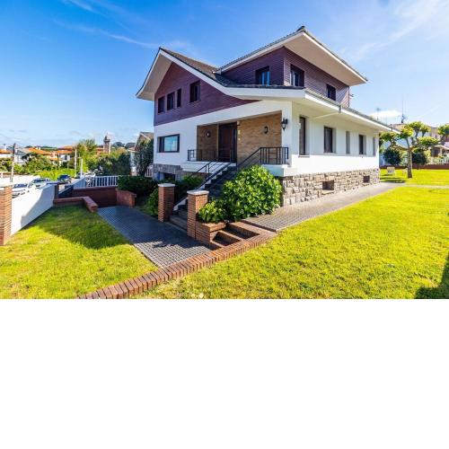 MyHouseAsturias - Lujoso chalet en Luanco junto a la playa