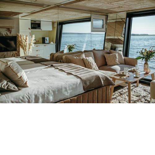 MyHouseboat 2