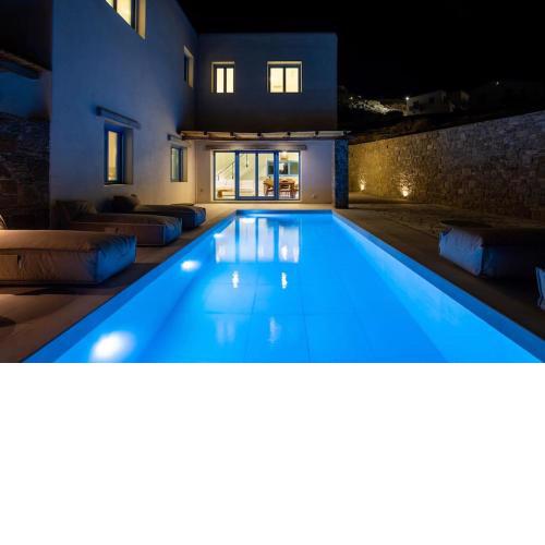 Myko villa 3bed heated private pool