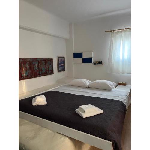 Mykonos Maison De George