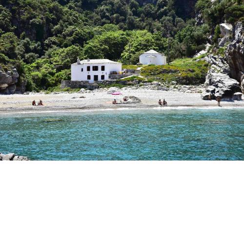 Mylopotamos Beach House