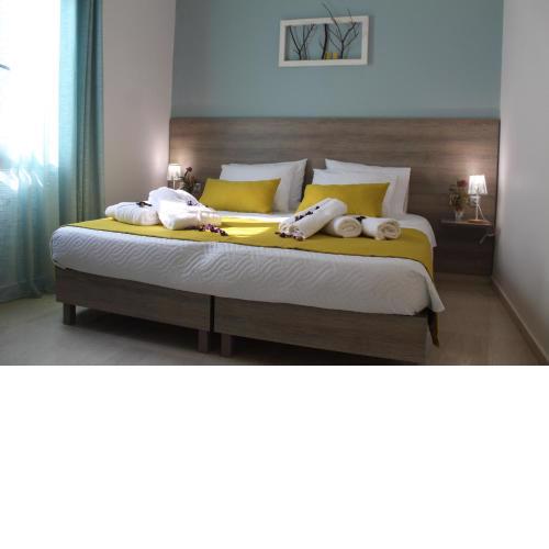 Myron Suite Old Town