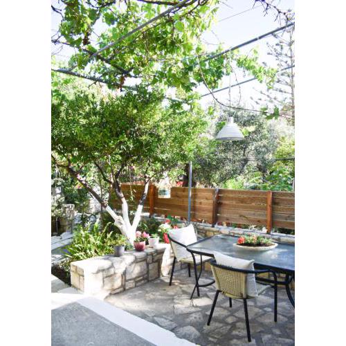 Myrtia - Cretan Guest House