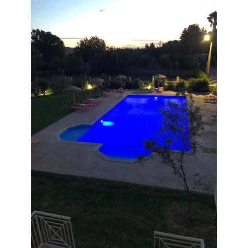 Mythos apts rentit