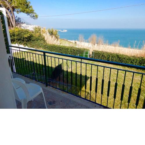N128 - Numana, trilocale vista mare a 200mt dalla spiaggia