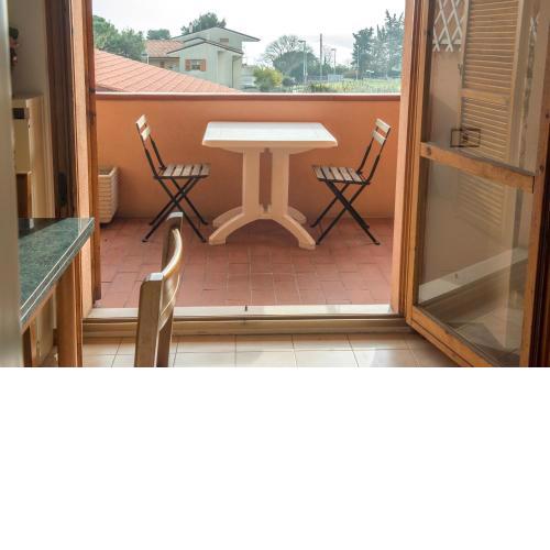 N140 - Numana, quadrilocale con terrazzo e doppi servizi