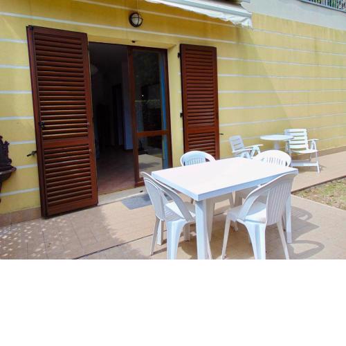 N243 - Numana, trilocale in residence con piscina