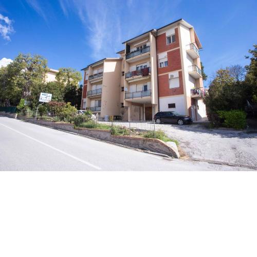 N251 - Numana, ampio trilocale con parcheggio