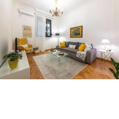 Nadia’s Boutique Apartment, Athens