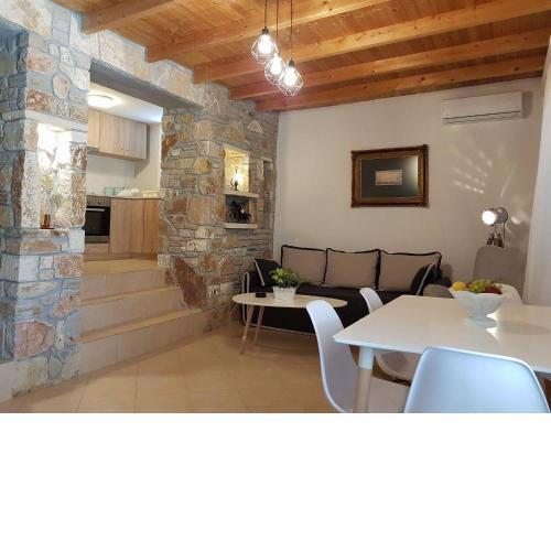 Nafplio cozy mountain cottage