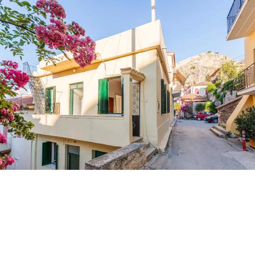 Nafplio Stylish Escape - Nat's City Nest