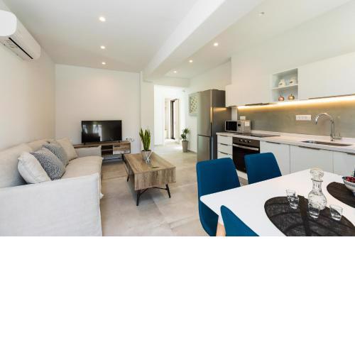 Naiades Apartment- Minthi/ 1 bedroom, beachfront