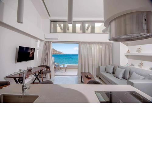 Nama Sea Side Suites