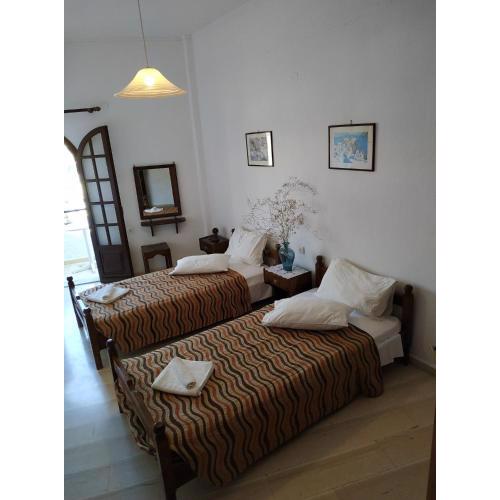 Nancy's Rooms 2