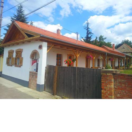 Nandi Vendégház, Nandi Magdi Vendégház