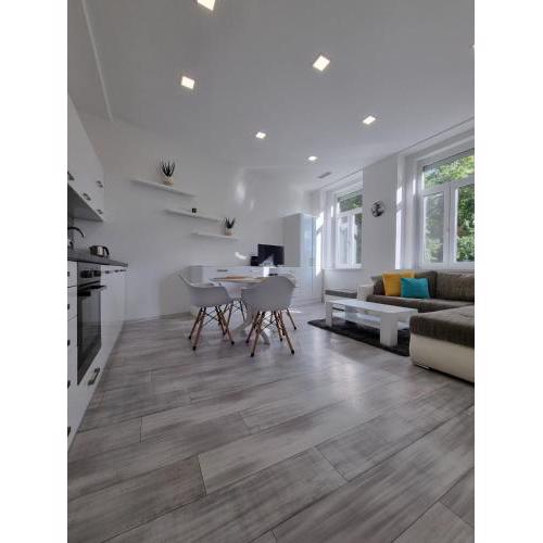 Napfény apartman