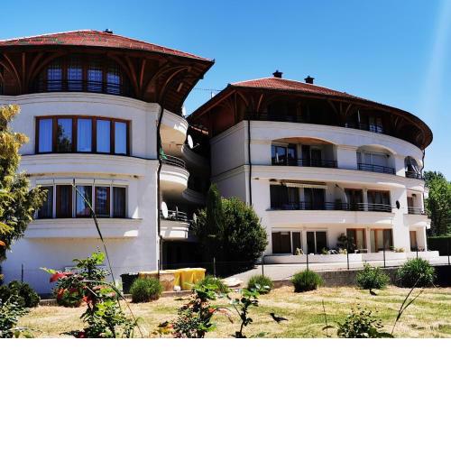 Napfényes Apartman