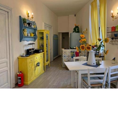 Napoli Da Vivere Suites Giudecca