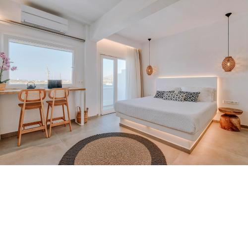 Nautica Suites - Modern Seaview Suite