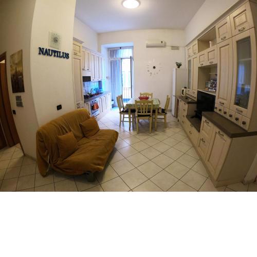 Nautilus Apartment