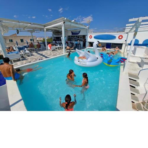 Naval Hotel Aegina
