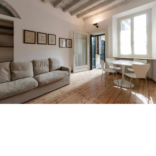Naviglio, sweet dreams in the heart of the fun