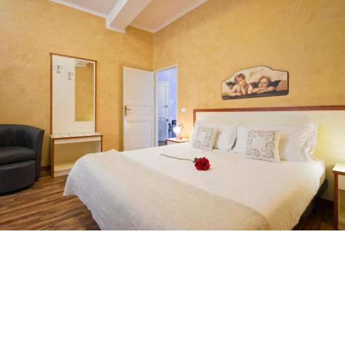 Navona Tower Apartments