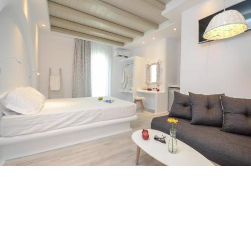 Naxian Spirit Suites & Apartments