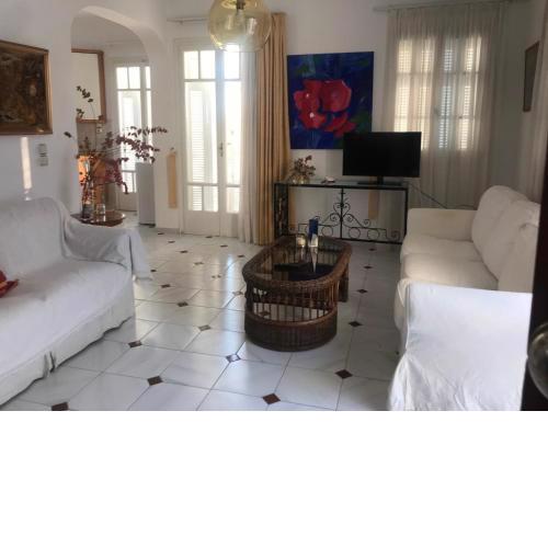 Naxos house